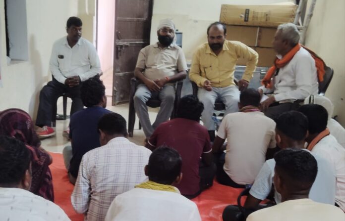 नरोइयां गांव आपदा प्रबंधन बैठक