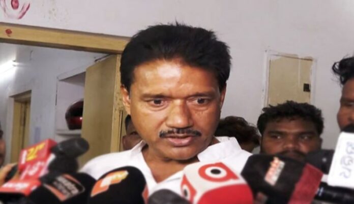 वासुदेवपुर विधायक अशोक कुमार दास की तस्वीर