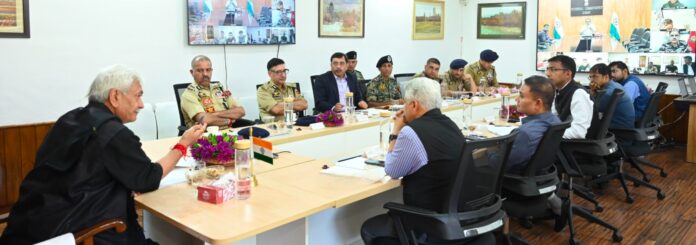 अमरनाथ यात्रा की तैयारियों का जायजा अमरनाथ यात्रा की तैयारियों का जायजा