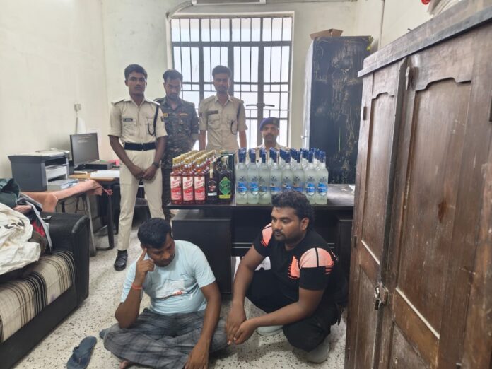 रेलवे स्टेशन से विदेशी शराब बरामद