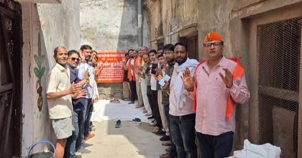 विधायक सौरभ शिलान्यास कार्यक्रम में विधायक सौरभ शिलान्यास कार्यक्रम में