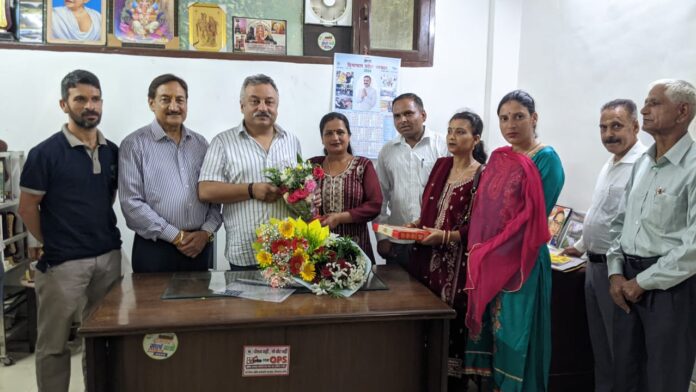 रोहित ठाकुर जनसमस्याओं का समाधान रोहित ठाकुर जनसमस्याओं का समाधान