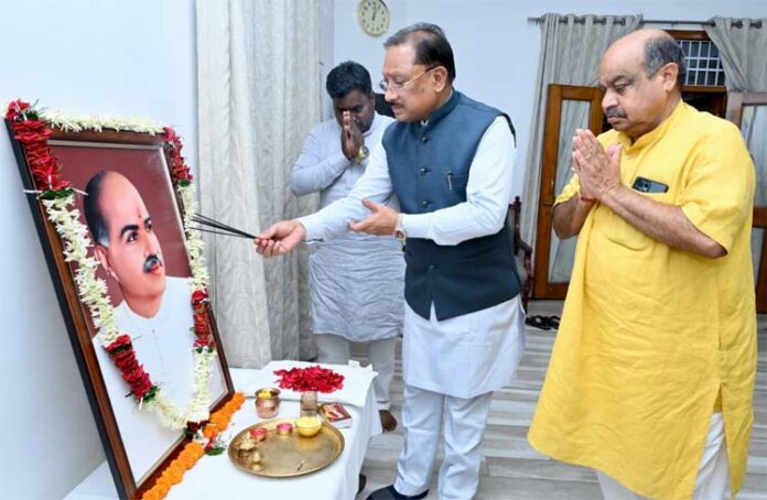 मुख्यमंत्री विष्णुदेव साय डॉ श्यामा प्रसाद मुखर्जी की जयंती
