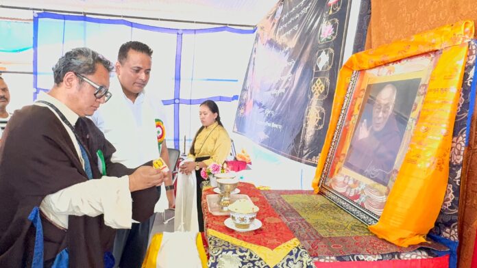सांसद अनुराग शर्मा दलाई लामा को जन्मदिन की शुभकामनाएं सांसद अनुराग शर्मा दलाई लामा को जन्मदिन की शुभकामनाएं