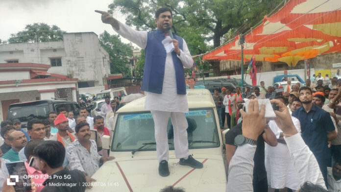 पूर्व मंत्री मुकेश सहनी धरना प्रदर्शन पर बोले