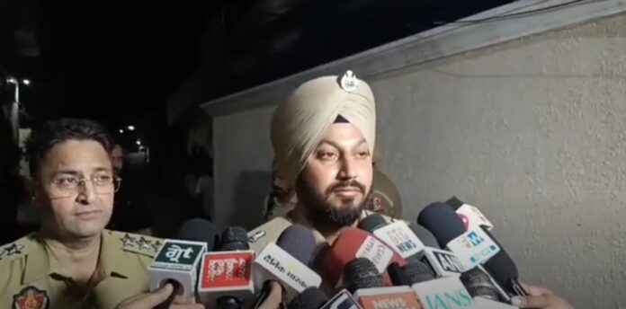 ਏਡੀਸੀਪੀ ਵਿਸ਼ਾਲਜੀਤ ਸਿੰਘ ਦੀ ਜਾਣਕਾਰੀ ਏਡੀਸੀਪੀ ਵਿਸ਼ਾਲਜੀਤ ਸਿੰਘ ਦੀ ਜਾਣਕਾਰੀ