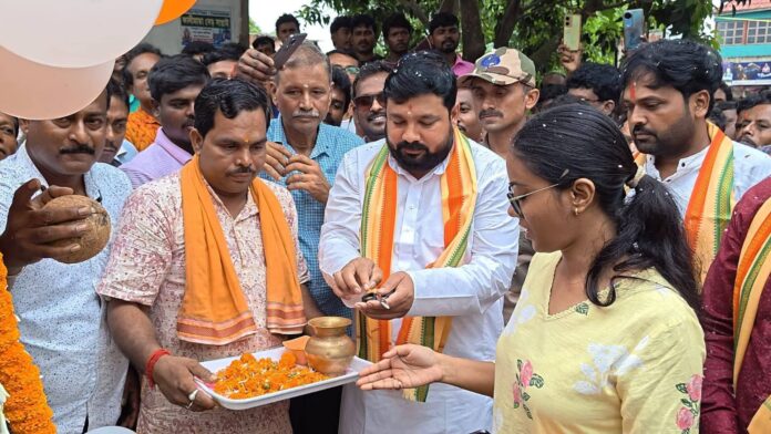 विमान घोष सेवा उद्घाटन की तस्वीर