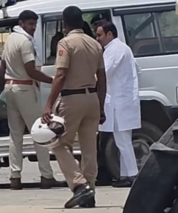 सोमेश शर्मा की गिरफ्तारी फोटो सोमेश शर्मा की गिरफ्तारी फोटो