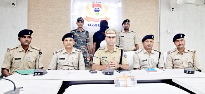 एसपी कपिल चौधरी गिरफ्तारी