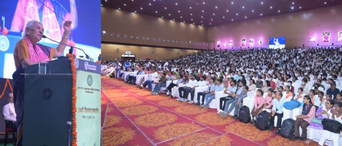 डॉ. ए.पी.जे. अब्दुल कलाम प्राविधिक विश्वविद्यालय का दीक्षांत समारोह लखनऊ में