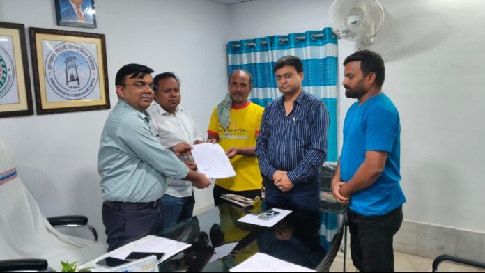 नगर परिषद अध्यक्ष नितिन प्रकाश का आदेश बिजली विभाग के कार्यपालक अभियंता को नगर परिषद अध्यक्ष नितिन प्रकाश का आदेश बिजली विभाग के कार्यपालक अभियंता को