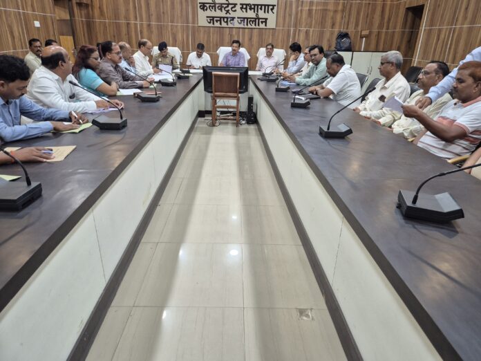 जिलाधिकारी ग्रीन पंचायत बैठक जिलाधिकारी ग्रीन पंचायत बैठक