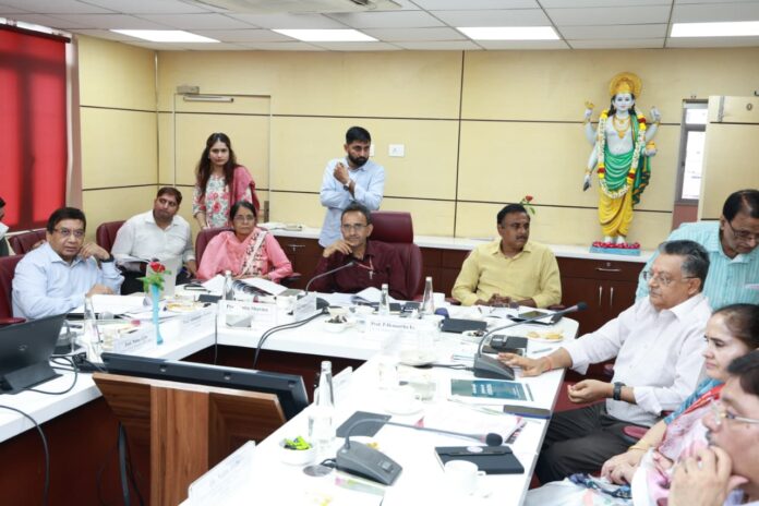 आयुर्वेद अनुसंधान की नई पहचान आयुर्वेद अनुसंधान की नई पहचान