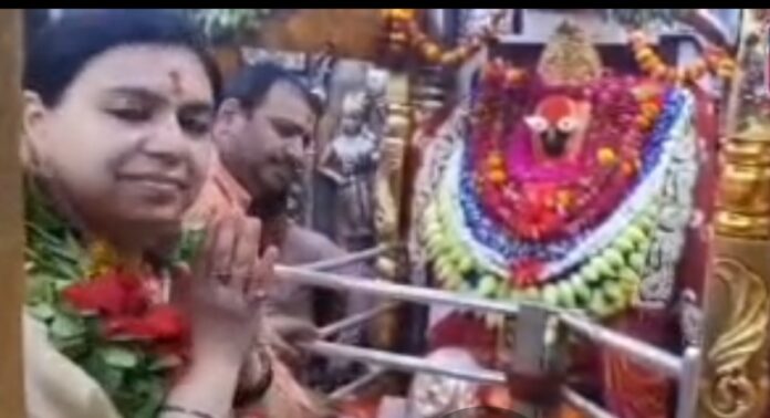राजस्व विभाग की विशेष सचिव दिव्या मित्तल राजस्व विभाग की विशेष सचिव दिव्या मित्तल