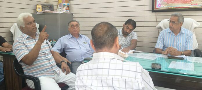 श्री गुरु रविदास सभा की बैठक में चर्चा