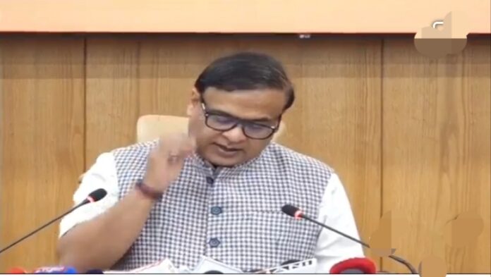 असम कैबिनेट बैठक का फोटो