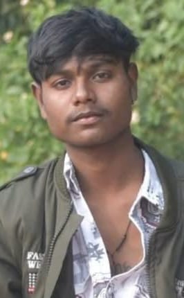 लापता श्रमिक की फाइल फोटो वायरल हुई लापता श्रमिक की फाइल फोटो वायरल हुई