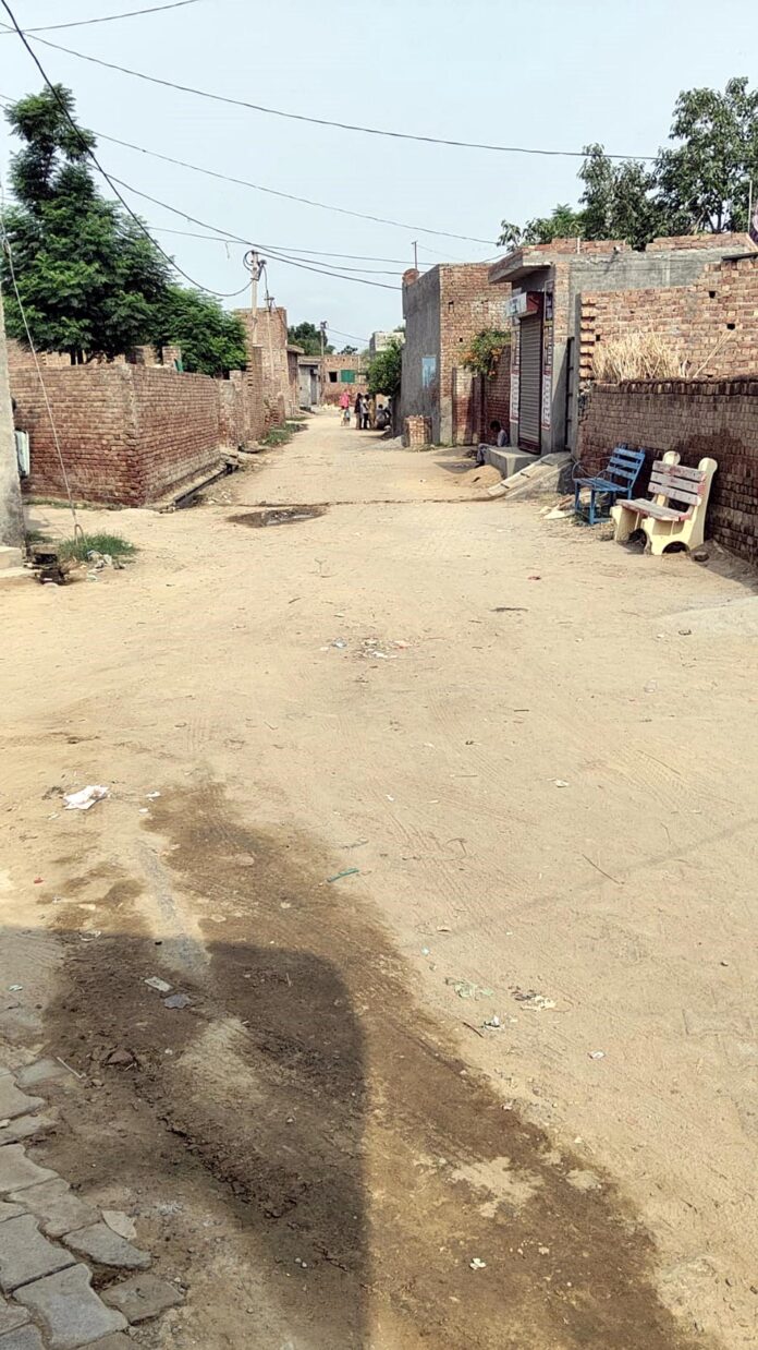 फतेहाबाद में वारदात की जांच