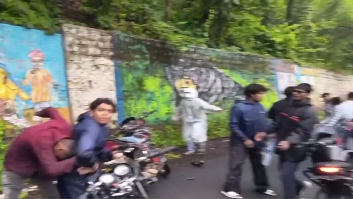 मैनपाट बाइकर्स की लड़ाई मैनपाट बाइकर्स की लड़ाई