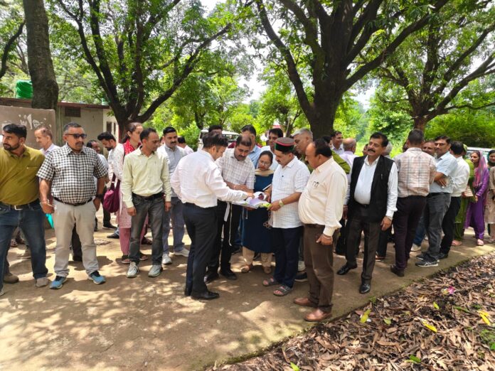 सब्जी मंडी निरीक्षण उपमुख्य सचेतक