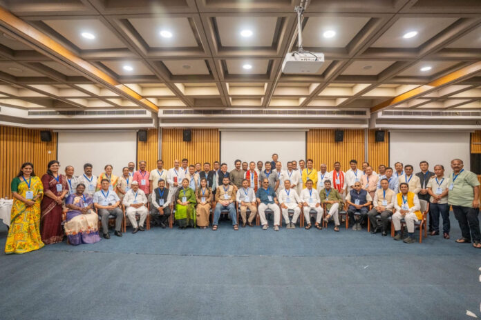 कठुआ राष्ट्रीय विधायक कार्यशाला में चमका कठुआ राष्ट्रीय विधायक कार्यशाला में चमका