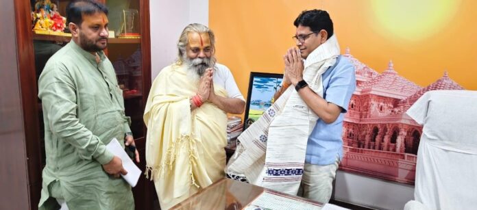 शिवरीनारायण महाविद्यालय को दी बड़ी सौगात शिवरीनारायण महाविद्यालय को दी बड़ी सौगात