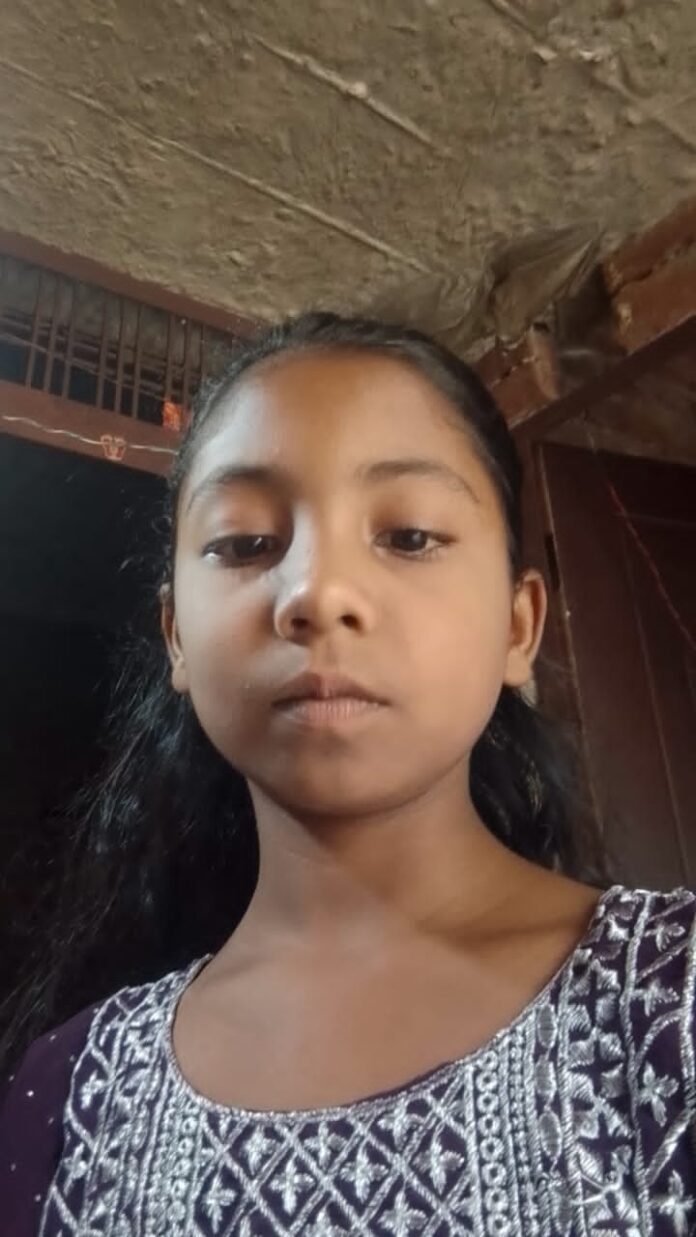 पीड़ित बच्ची की दुर्घटना में घायल हो गई