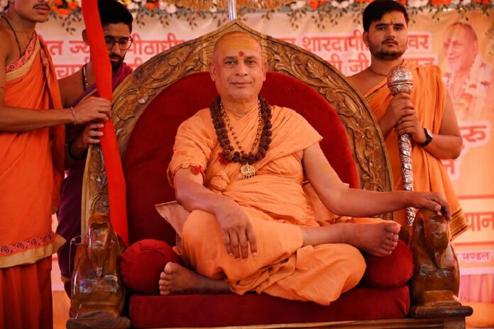 श्रीद्वारका शारदा पीठ के पीठाधीश्वर