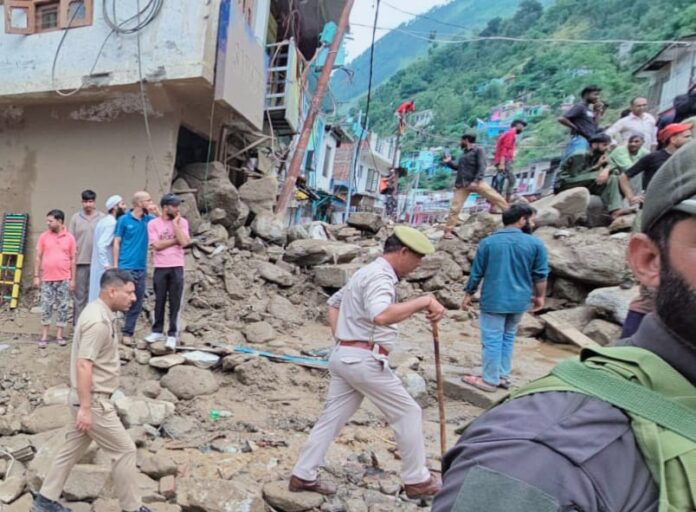 भाजपा ओबीसी मोर्चा ने बादल फटने से प्रभावित क्षेत्रों का दौरा