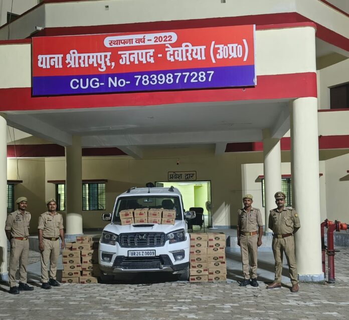 पुलिस ने शराब के मामलों में लोगों को गिरफ्तार किया
