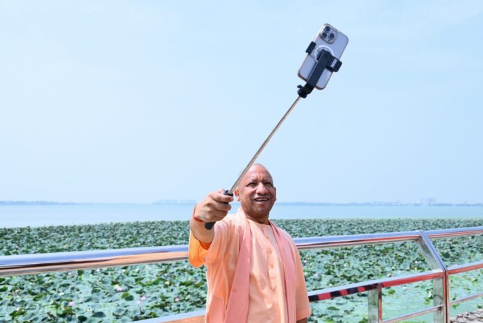 सीएम योगी जनसभा में पेड़ कार्बन डाइऑक्साइड का अवशोषण सीएम योगी जनसभा में पेड़ कार्बन डाइऑक्साइड का अवशोषण