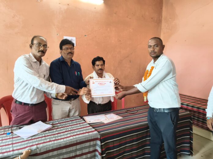 इन्द्रेश देवांगन निर्वाचन अधिकारी
