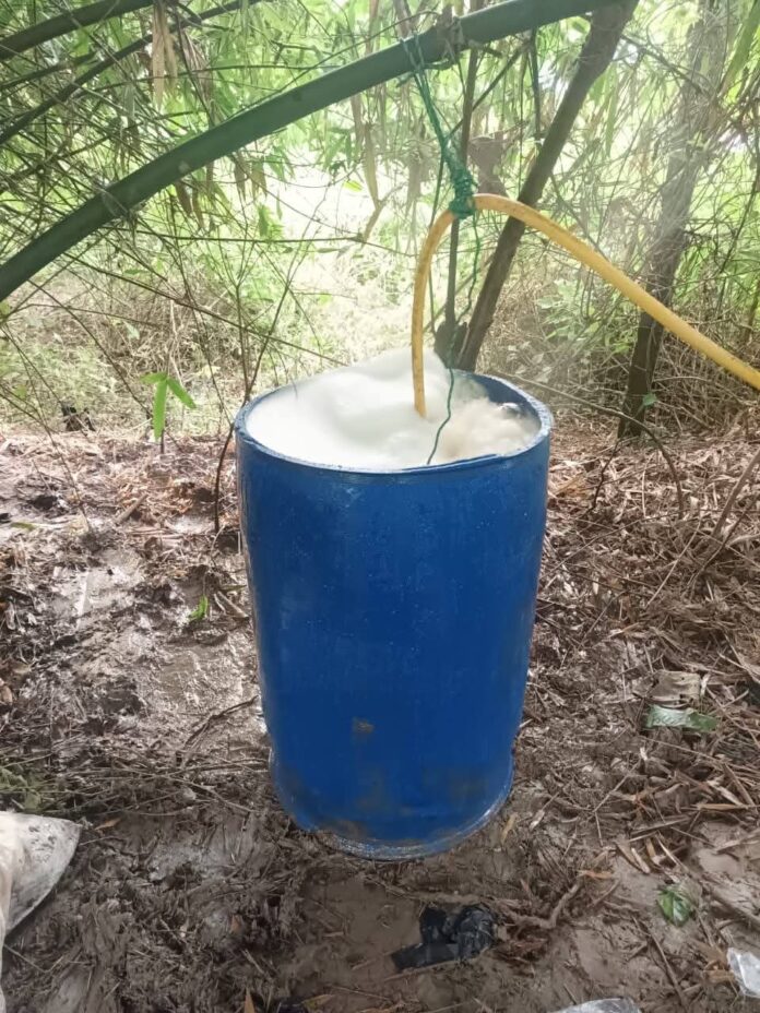 तेल चोरी मामले में गिरफ्तारी की ख़बर