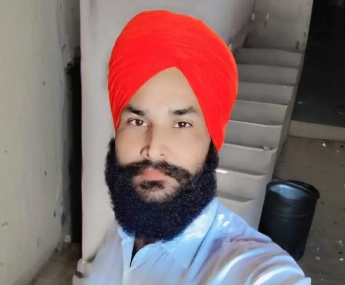 मृतक प्रणाम सिंह का फाइल फोटो