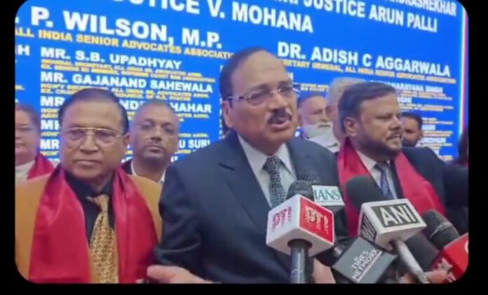 सूर्यकांत की जीवनी और करियर सूर्यकांत की जीवनी और करियर