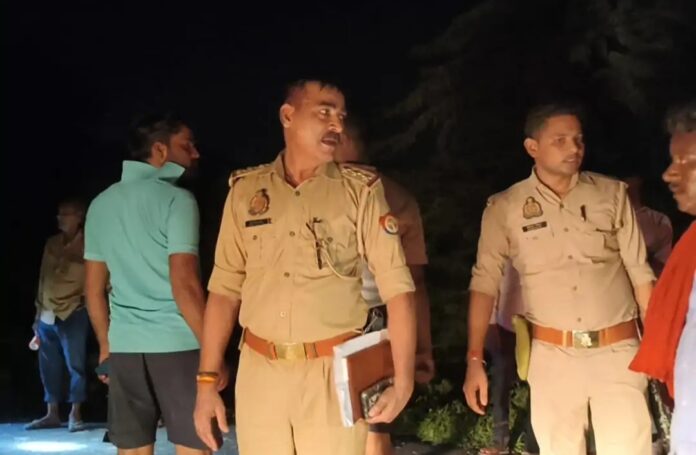 पुलिस जांच की तस्वीर हिंदी