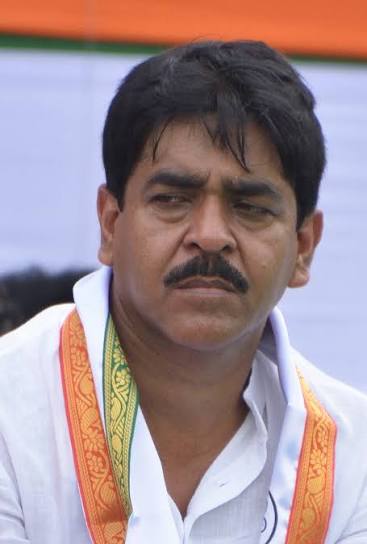 शौकत मोल्ला की जीवनी और कहानी शौकत मोल्ला की जीवनी और कहानी