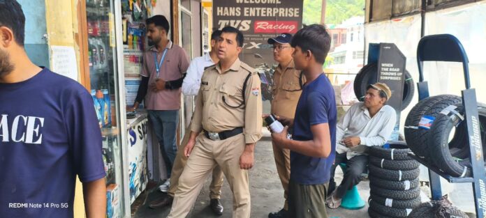 सतपुली में किशोर श्रम रोकथाम अभियान चलाया सतपुली में किशोर श्रम रोकथाम अभियान चलाया