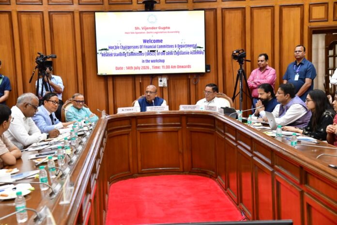 दिल्ली विधानसभा समितियों के अध्यक्षों