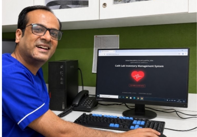 फोटो डॉ त्रिपाठी की एक अद्भुत तस्वीर फोटो डॉ त्रिपाठी की एक अद्भुत तस्वीर