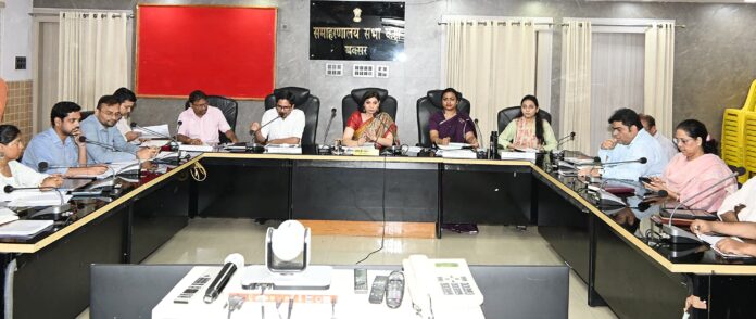 हिसार बैठक की तस्वीर हिसार बैठक की तस्वीर