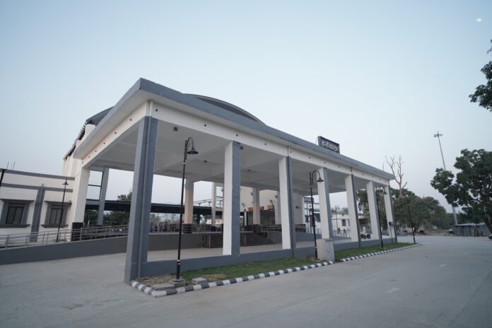 हर्रावाला रेलवे स्टेशन का उद्घाटन हर्रावाला रेलवे स्टेशन का उद्घाटन