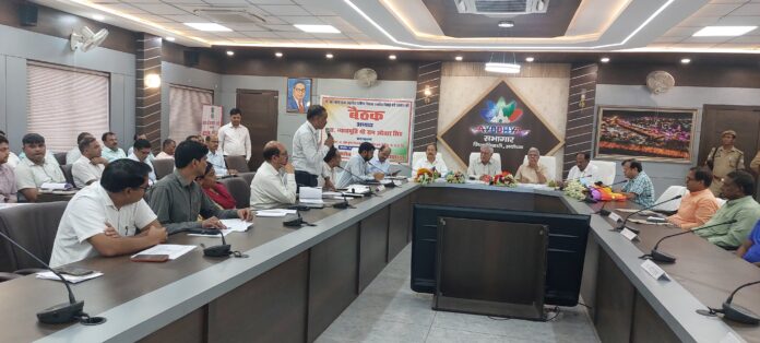पिछड़ा वर्ग आयोग बैठक में निर्णय पिछड़ा वर्ग आयोग बैठक में निर्णय