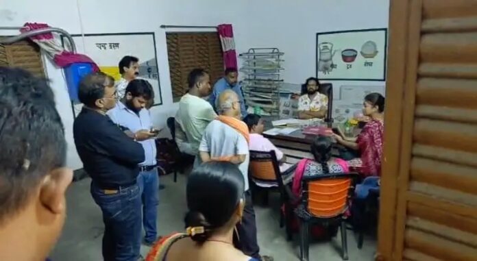 प्रधानाध्यापक विरोध कार्रवाई प्रधानाध्यापक विरोध कार्रवाई