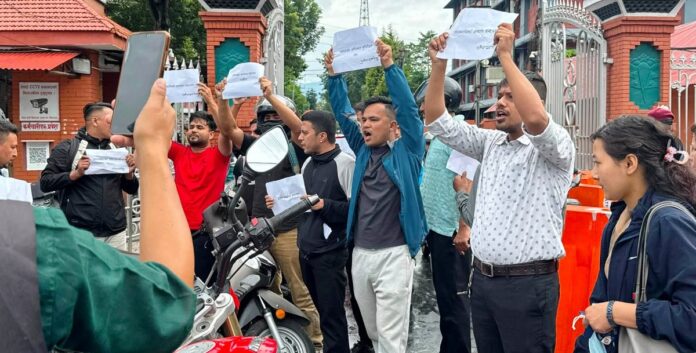 नेपाल सिंहदरबार प्रदर्शन छात्र नेपाल सिंहदरबार प्रदर्शन छात्र