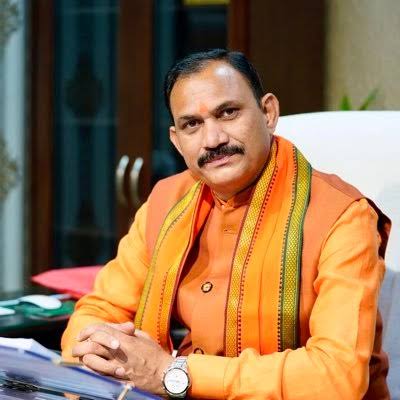 जन स्वास्थ्य एवं परिवार कल्याण मंत्री श्याम बिहारी जायसवाल का विवादित बयान श्याम बिहारी जायसवाल का विवादित बयान