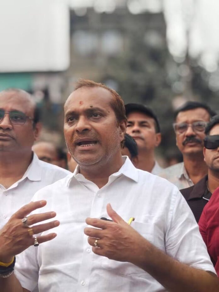 विजय सागर मिश्रा फाइल फोटो की जानकारी