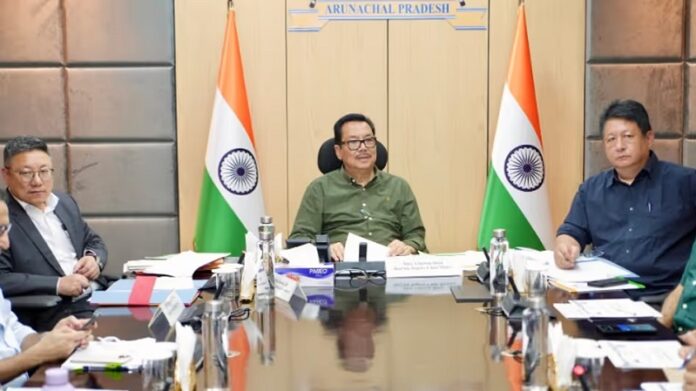 अरुणाचल अधिकारियों की समीक्षा बैठक में उप मुख्यमंत्री अरुणाचल अधिकारियों की समीक्षा बैठक में उप मुख्यमंत्री