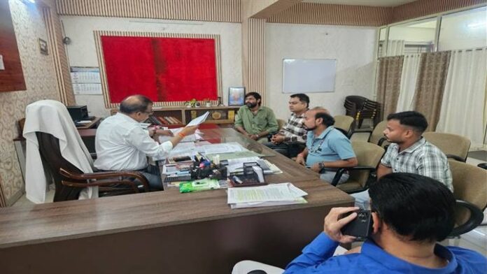 दतिया उपचुनाव मुद्रक प्रकाशक बैठक दतिया उपचुनाव मुद्रक प्रकाशक बैठक
