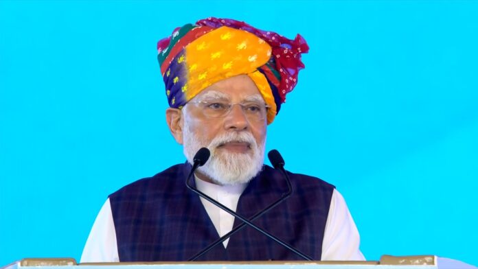 प्रधानमंत्री नरेन्द्र मोदी जींद में हाइड्रोजन ट्रेन प्रधानमंत्री नरेन्द्र मोदी जींद में हाइड्रोजन ट्रेन
